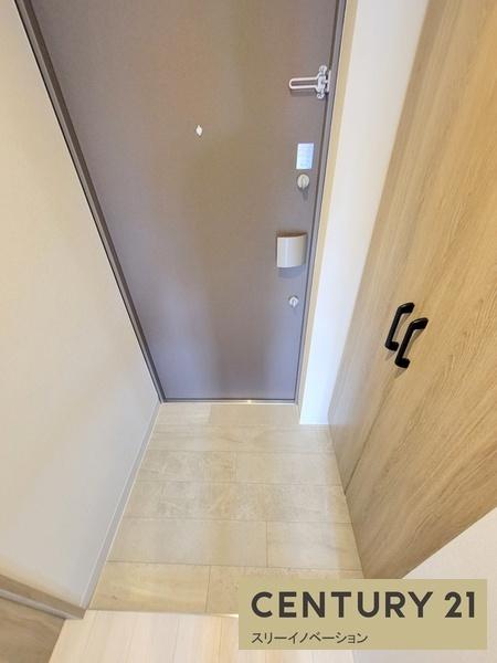 玄関　★大きなシューズボックスもついてます！★