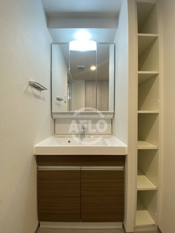 洗面設備　アーバネックス新町II　独立洗面台