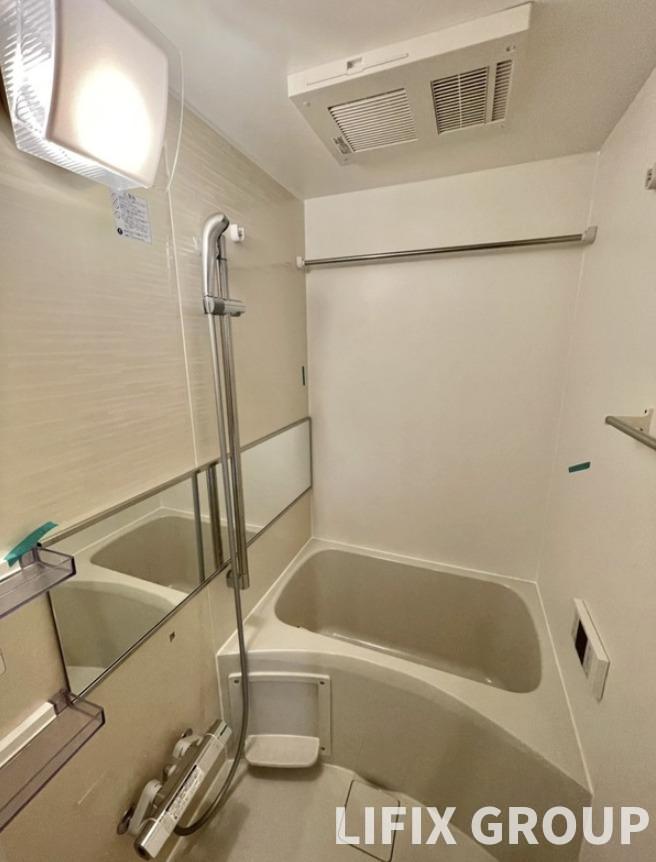 バス・シャワールーム　風呂