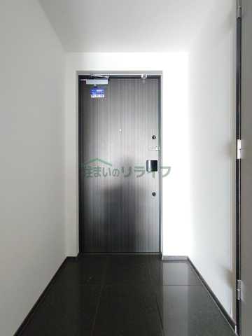 玄関　実際の間取りとは異なります