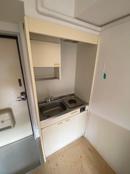 キッチン　※他の号室の写真になります。