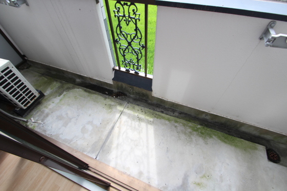 バルコニー　※他の号室の写真になります。