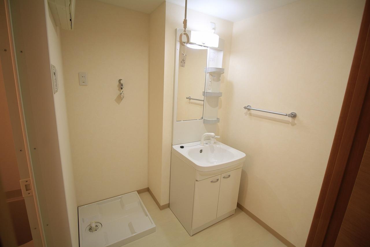 洗面設備　同タイプ・参考写真