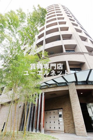 建物外観　シンプルで洗練されたデザインが毎日の暮らしに心地よさをプラス