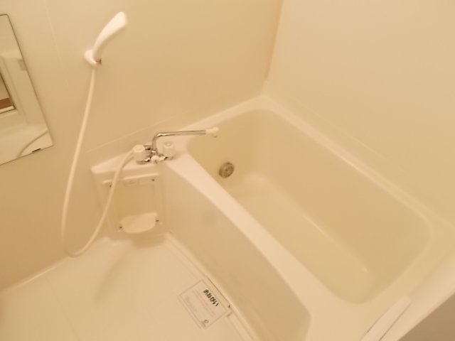 バス・シャワールーム　お風呂で日々の疲れを落としましょう