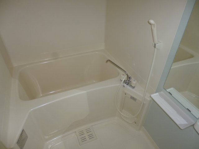 バス・シャワールーム　同型モデル