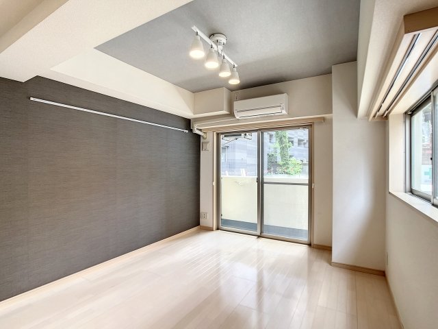 その他部屋・スペース　使い勝手のいい寝室です