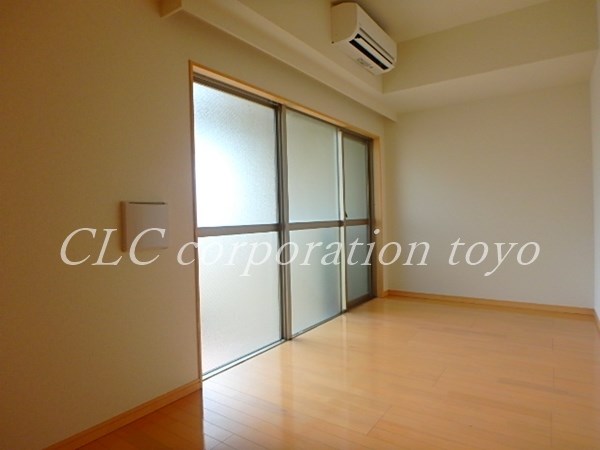 居室・リビング　同仕様写真使用