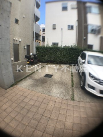 駐車場　駐車場があります