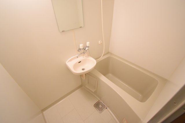 バス・シャワールーム　同仕様写真