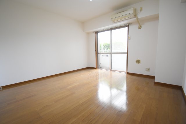 居室・リビング　同仕様写真