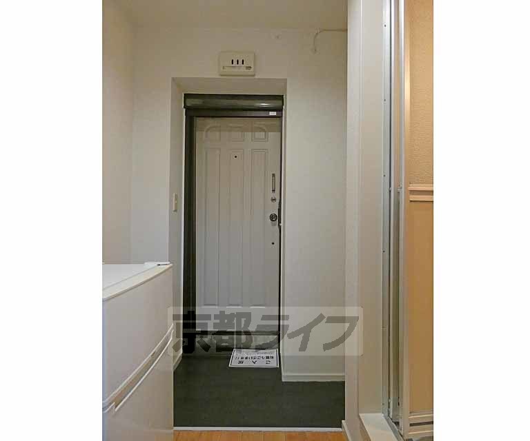 玄関　玄関です。