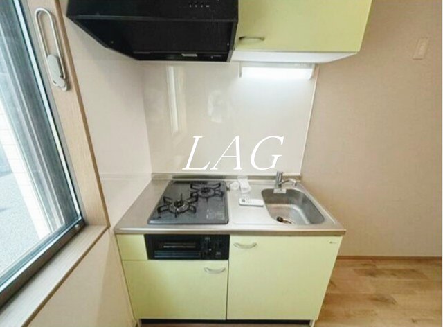 キッチン　キッチンです。