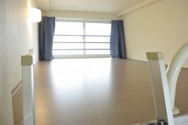 その他部屋・スペース　ロフト付で収納性抜群!!