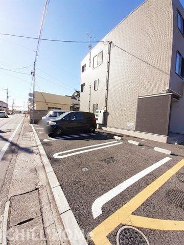 駐車場　当社、チルホームのHPもご覧ください(^^)/物件情報多数♪