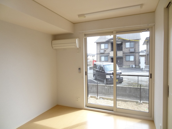 居室・リビング　別間取写真