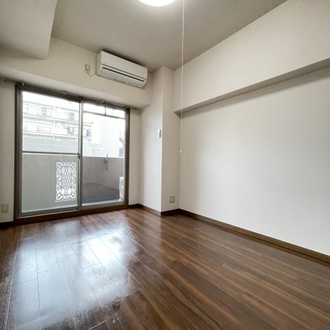 居室・リビング　同仕様タイプです