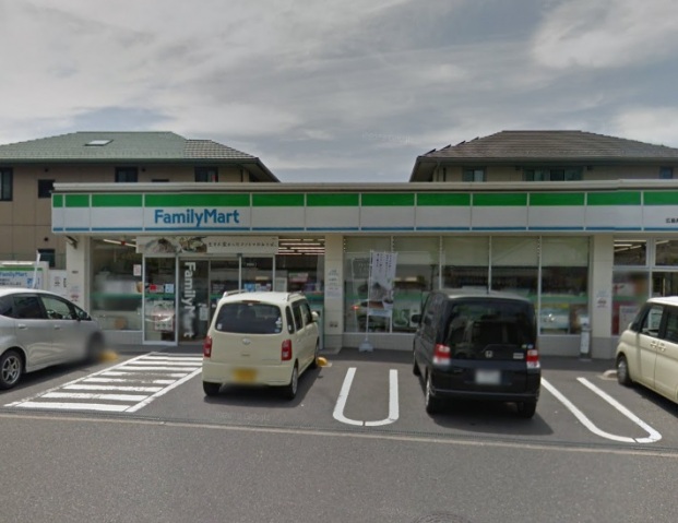コンビニ　ファミリーマート広島井口台店（コンビニ）まで110m