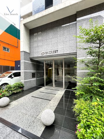 エントランス　清潔なエントランスです