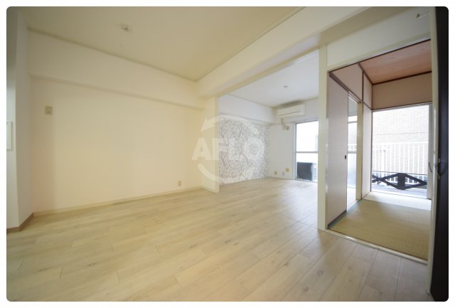 居室・リビング　セヴィア谷町　リビング