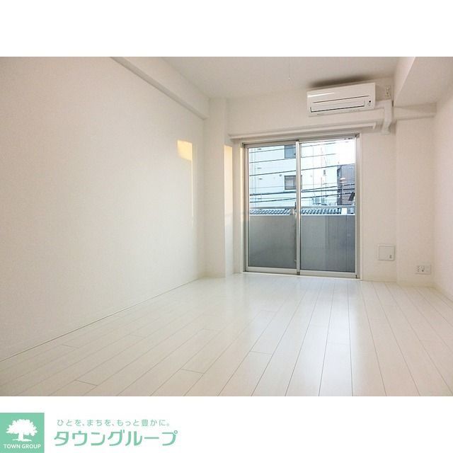 居室・リビング　※同タイプ別室写真