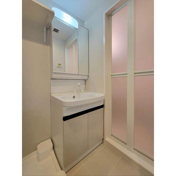 洗面設備　Louis Residence 天王寺町北