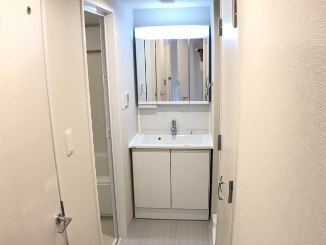 洗面設備　独立洗面化粧台付き☆