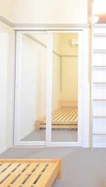 収納　同物件別号室のものです。