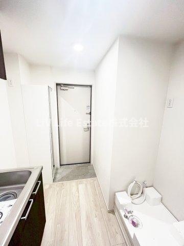 玄関　同施工会社同仕様タイプ参考写真