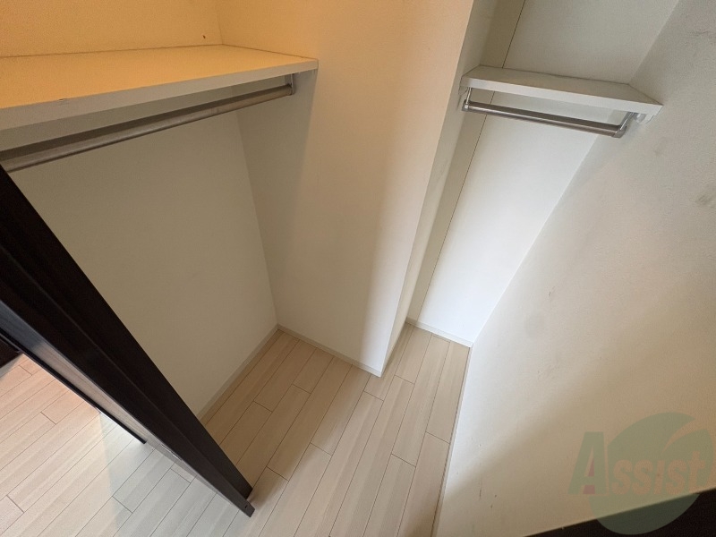 収納　収納もバッチリあるのでお部屋が片付きますよ！