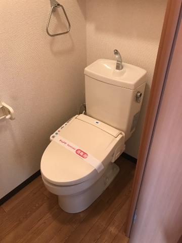 トイレ　シャワー付トイレ