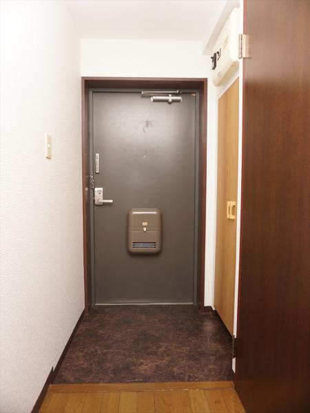 玄関　玄関