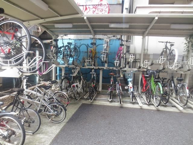 駐車場　★駐輪場★