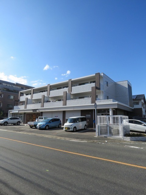 建物外観　建物外観