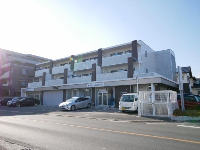 建物外観　建物外観