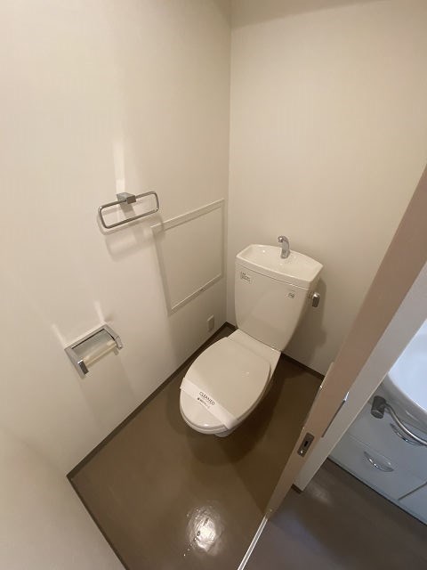 トイレ　シンプルで使いやすいトイレです