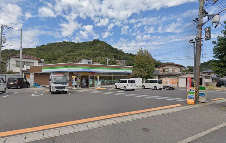 コンビニ　ファミリーマート玉野日比店（コンビニ）まで1214m