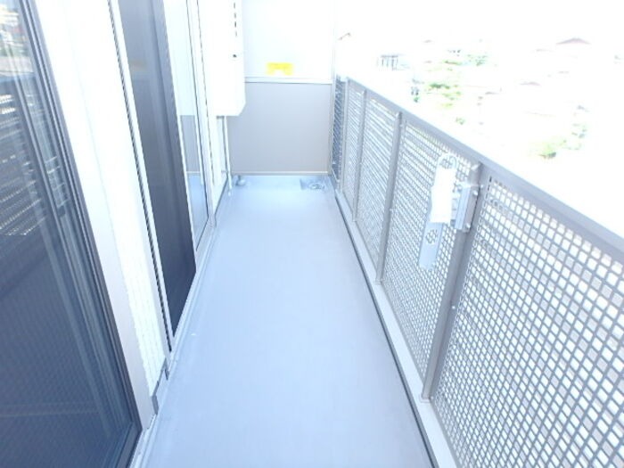 バルコニー　同物件別部屋イメージ