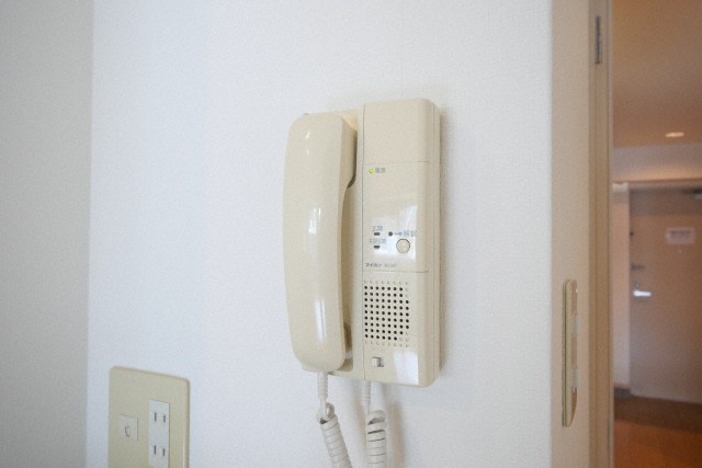 セキュリティ　インターホン