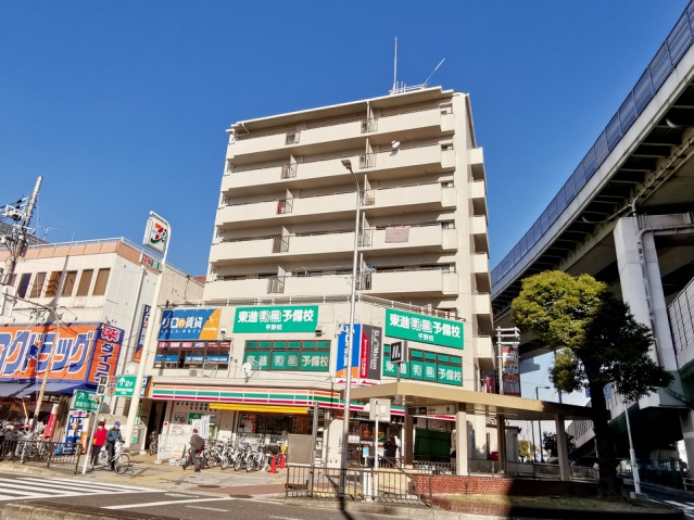 建物外観　全戸南向きですよ♪