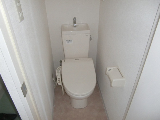 トイレ　※別部屋の写真です