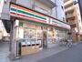 コンビニ　セブンイレブン千住桜木店（コンビニ）まで450m