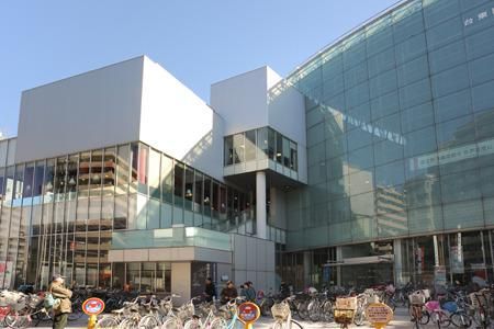 図書館　台東区立中央図書館（図書館）まで600m