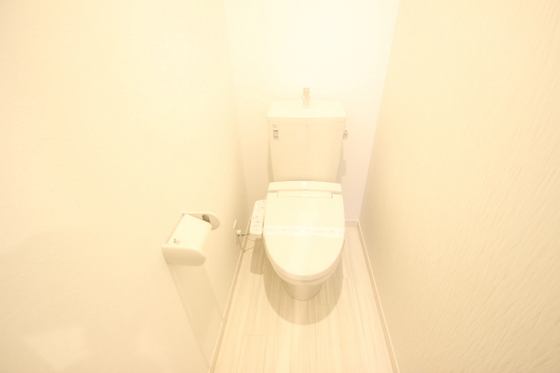 トイレ　※別部屋の写真です