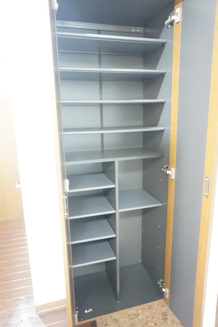 玄関　玄関シューズＢＯＸです