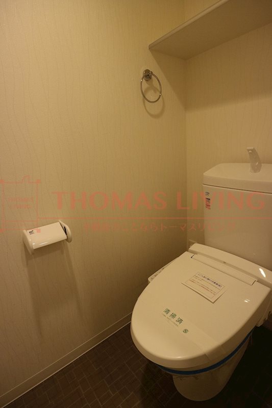 トイレ　写真は別号室です。