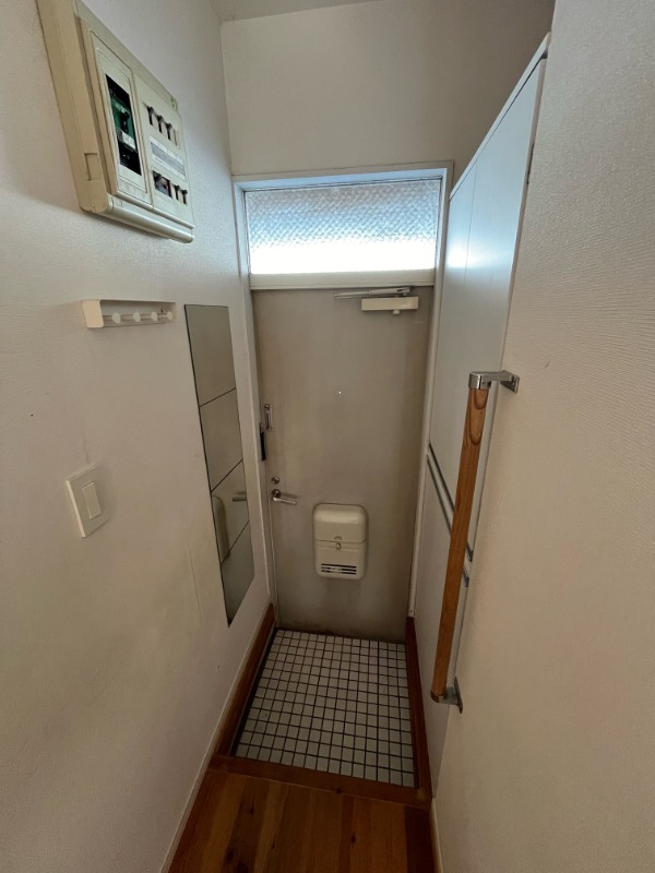 玄関　※他部屋参考写真