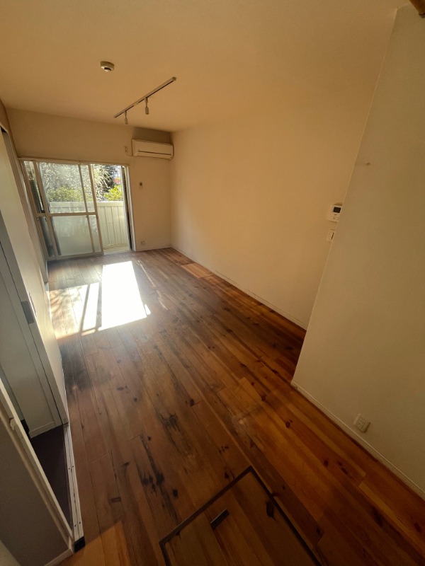 居室・リビング　※他部屋参考写真