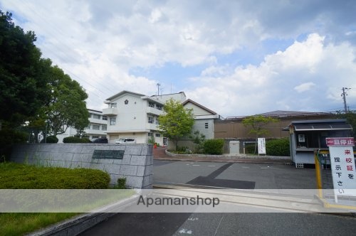 小学校　四條畷市立田原小学校（小学校）まで268m