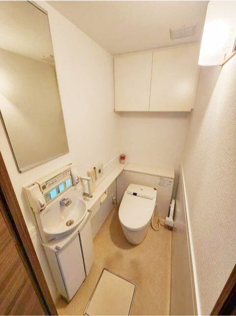 トイレ　別部屋参考写真